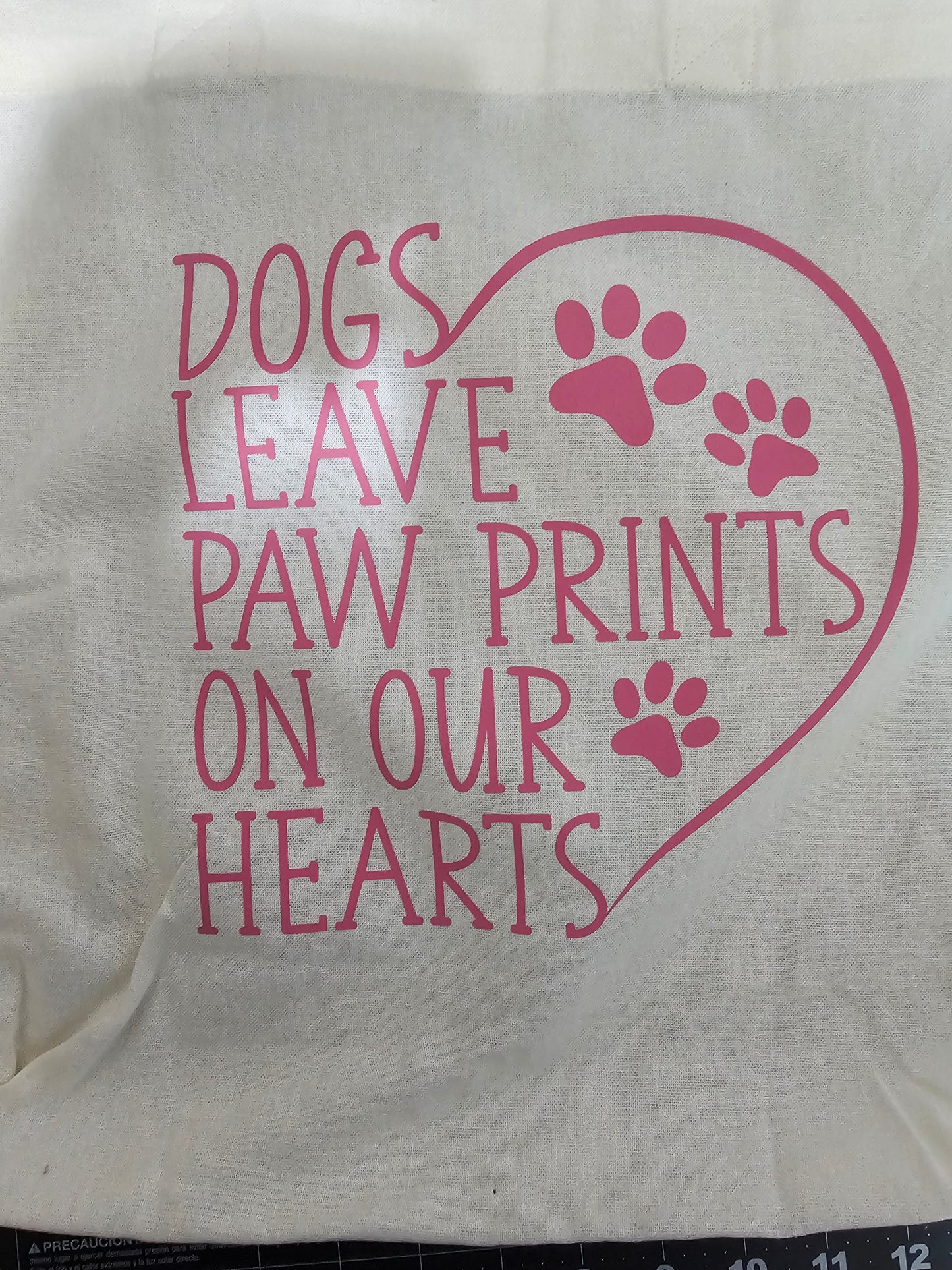 Talking Tote-Dogs Leave Pawprints